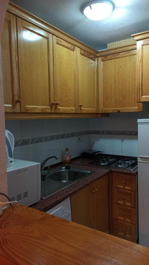Apartment Only 250M From The Beach Los Locos 또레비에하 외부 사진