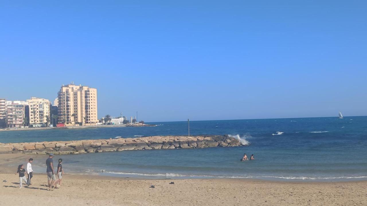 Apartment Only 250M From The Beach Los Locos 또레비에하 외부 사진
