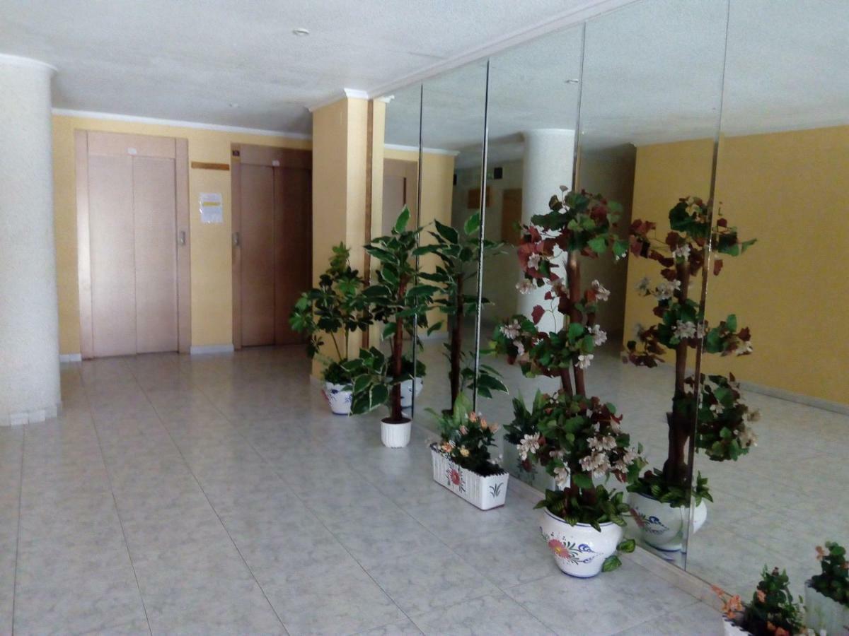 Apartment Only 250M From The Beach Los Locos 또레비에하 외부 사진